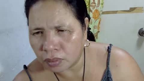 hottycrissy4u online show from April 30, 4:50 am