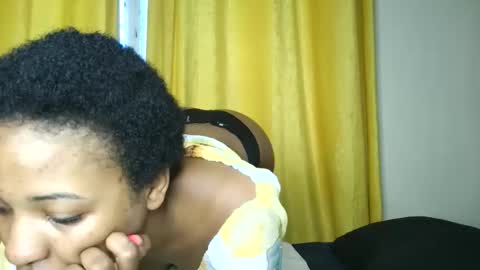 hunsweetpie online show from December 21, 5:12 am