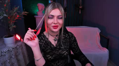 hyileyclark online show from March 7, 1:07 pm