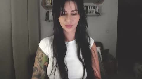 Lana Banana online show from November 7, 4:51 am