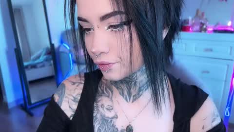 Snapshot of i_died_again chatting on October 1, 8:52 am Asya online show from October 1, 8:52 am