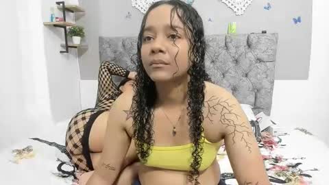 Snapshot of iam_mai chatting on January 8, 11:41 pm iam_mai online show from January 8, 11:41 pm