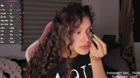 On instagram Imm  NikkiHelp me reach 100 likes online show from December 19, 5:07 am