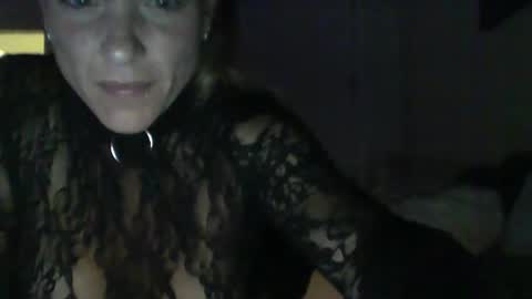 iamkeri online show from October 23, 8:53 am