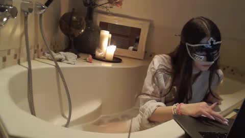 iamlovelykitty online show from March 8, 8:02 pm