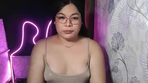 iana online show from December 4, 10:06 am