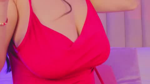  iara smith  online show from February 14, 11:56 am