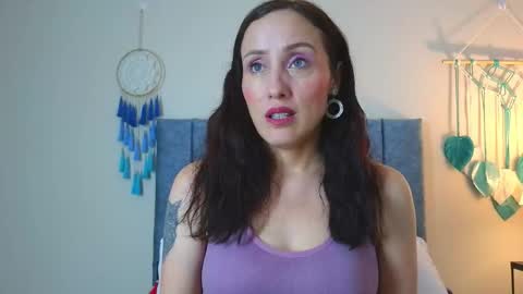 Iberian Moon online show from November 15, 6:31 pm