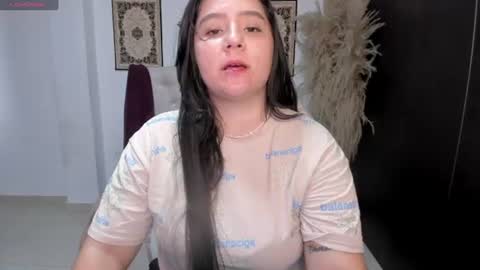ibeth_diaz online show from June 28, 8:04 pm