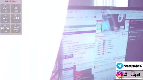 Snapshot of ice_y_abigail chatting on February 26, 12:16 pm ice_y_abigail online show from February 26, 12:16 pm