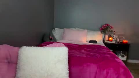 cassie online show from October 24, 6:59 pm