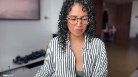 Kloe online show from February 3, 8:23 pm