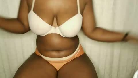 im7740 online show from February 23, 6:40 pm