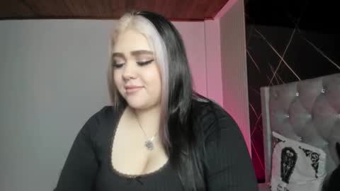 im_bunny__ online show from November 10, 11:38 am