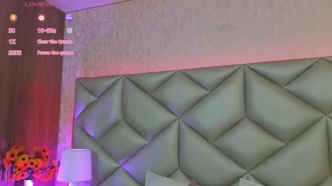  Im Gaia online show from December 2, 12:51 pm