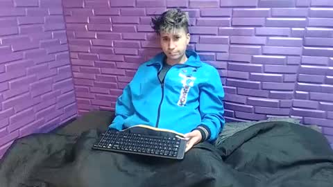 im_milan_rs online show from January 7, 10:22 am