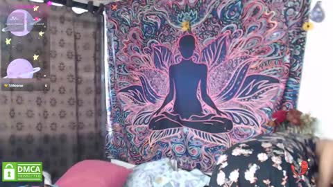 Cutie pie online show from March 4, 2:42 pm