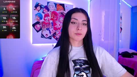 Snapshot of im_rosse_ chatting on February 5, 8:25 pm Jade Rosse online show from February 5, 8:25 pm