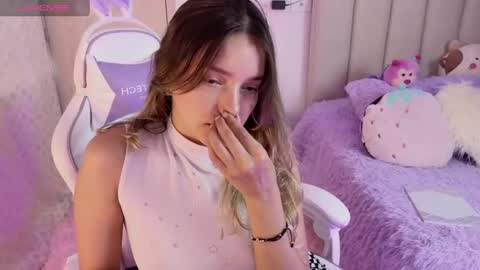 Snapshot of imlarisamaia chatting on September 8, 10:20 pm Larisa online show from September 8, 10:20 pm