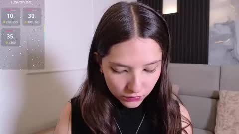 Karen  online show from January 10, 8:02 pm