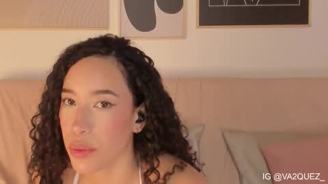 Sara online show from February 1, 2:32 am