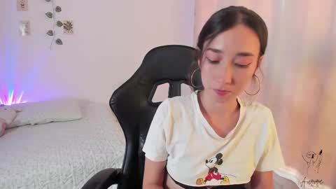 Aurora online show from September 25, 8:50 pm