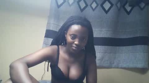 Im sonny online show from October 25, 4:03 pm