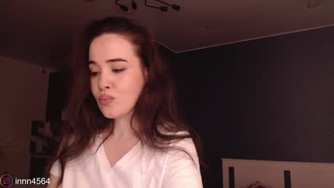 Lin online show from December 14, 6:57 pm