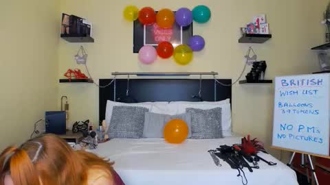 inannalove online show from October 16, 7:16 pm