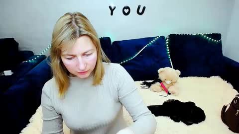 incredible_ariela online show from March 5, 1:29 pm
