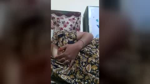 indian_shana91 online show from July 8, 12:40 pm