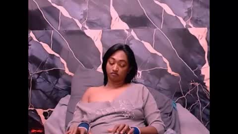 Shreya online show from September 29, 12:05 am