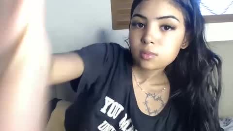 Indiazinha online show from January 18, 9:02 pm