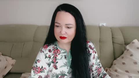 Snapshot of infinity_loveliness chatting on January 23, 7:11 am Infinity online show from January 23, 7:11 am