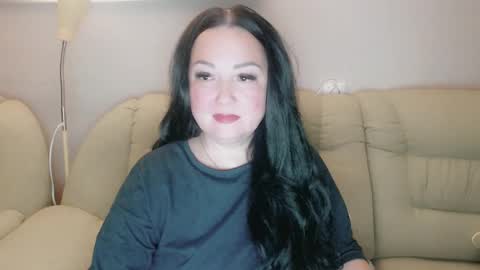 Snapshot of infinity_loveliness chatting on September 28, 2:22 pm Infinity online show from September 28, 2:22 pm