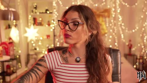 MAL ---  online show from December 5, 1:38 am