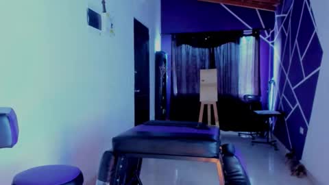 demon online show from November 1, 7:07 pm