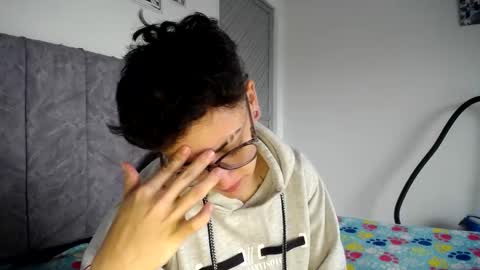 lyan onlyfans n linda online show from March 19, 3:49 pm