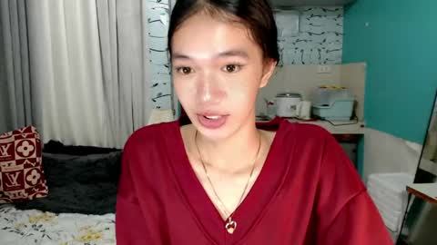 Reign online show from May 31, 6:20 pm