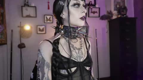   SANIA  online show from April 15, 7:14 pm