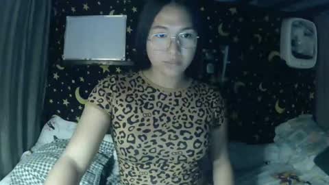 MAXINE online show from February 9, 4:59 am