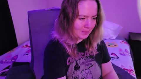 Faye online show from February 2, 9:30 am