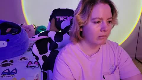 Faye online show from February 27, 7:12 am