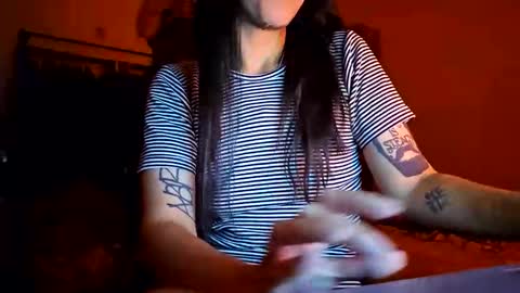 kirie  online show from December 17, 3:00 am