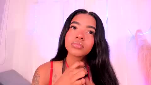 iris_hottt0 online show from February 8, 10:45 pm