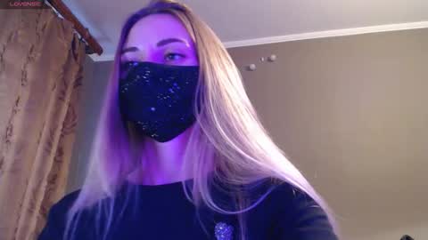 Lily online show from September 8, 4:17 pm