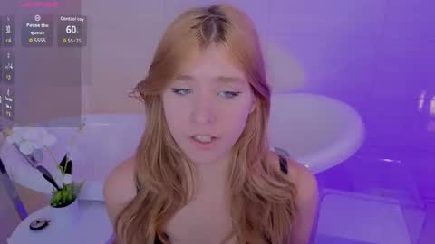 Iris  online show from November 8, 10:42 am