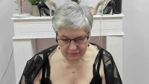 I R I S online show from March 18, 7:13 am