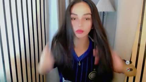 IRISH AND TRIXIE online show from March 29, 2:43 am