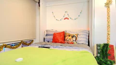 Iris Rosse online show from December 23, 2:26 am